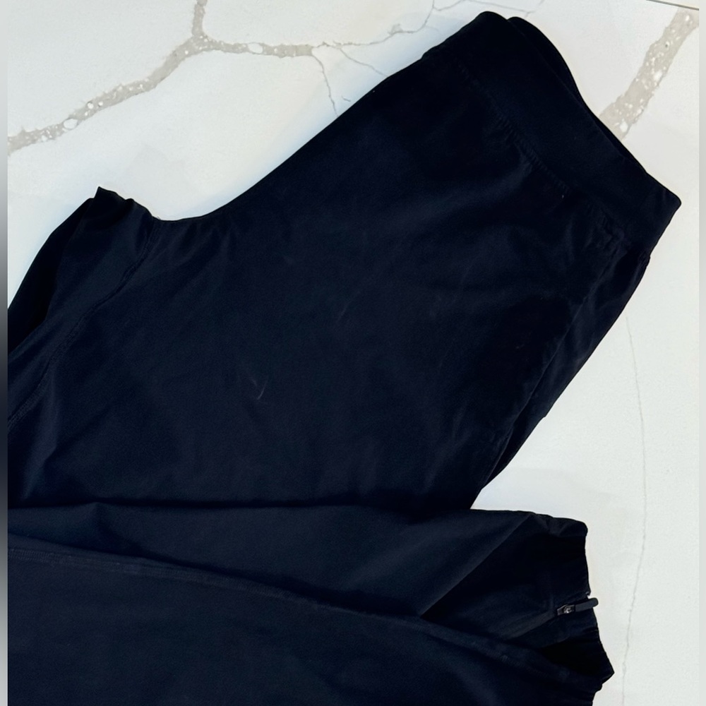 Adapted State High-Rise Jogger
Full Length